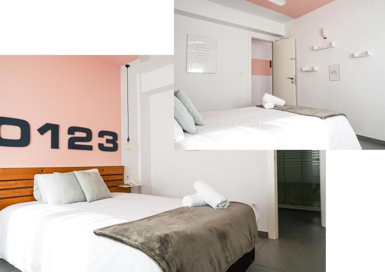 Torres De Serrano Apartment Valenza Esterno foto