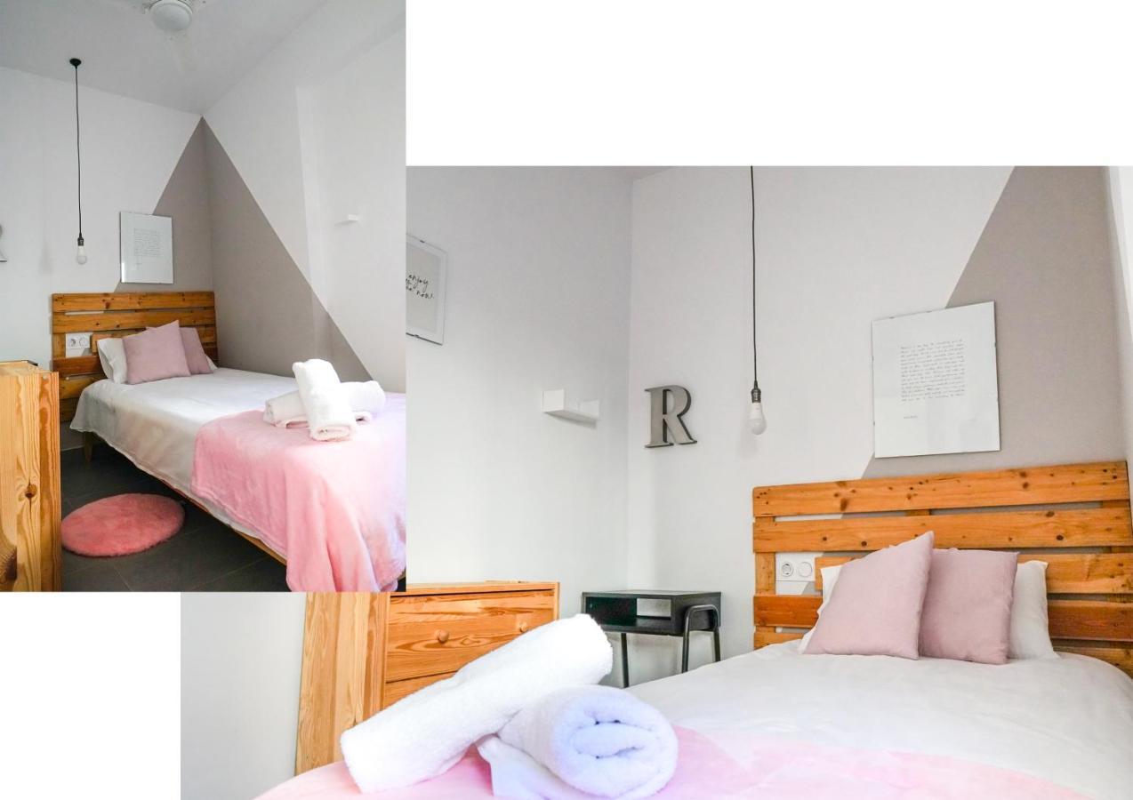 Torres De Serrano Apartment Valenza Esterno foto